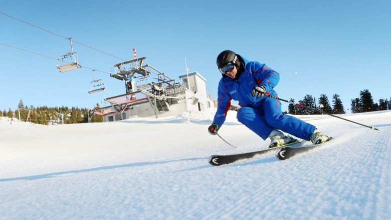 Skiing in Hochkar, © weinfranz.at